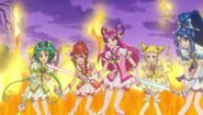 Las Pretty Cure 5 con sus floretes cure en DX 2