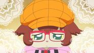 56. Kuroro con unos lentes y un sombrero naranja