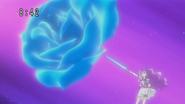 Milky Rose invocando la Rosa azul de los milagros en el ataque "Explosión Floral de Milky Rose y Pretty Cure"