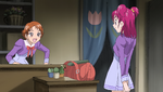 Rin explains futsal to Nozomi