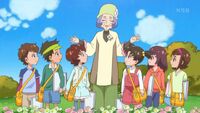 Mochizuki with the children