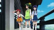 Akane, Nao y Reika buscando a las demas