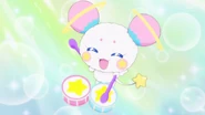 Fuwa tocando los tambores de la Pluma Géminis.jpg (45 kB) Fuwa tocando tambores de la Pluma de Géminis