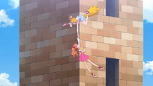 Mirai saves Ichika and Mofurun