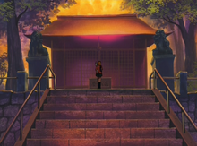 Nagisa prays at a shrine, hoping to make up with Honoka soon.