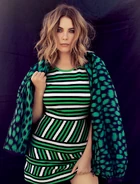 Ashley-Benson-Ocean3.jpg (980 KB)