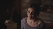 Pretty Little Liars S05E24 117