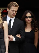 Nigel (with Jenna).jpg (22 KB) "A is for A-L-I-V-E