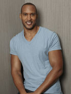Henry Simmons 8