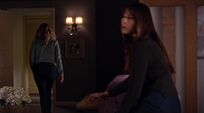 Pretty.Little.Liars.S07E05.1080p.HDTV.X264-DIMENSION 2194