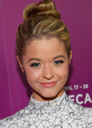 Sasha+Pieterse+Makeup+False+Eyelashes+emYW-2ehuv1l