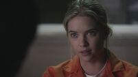 Pretty Little Liars S05E24 204