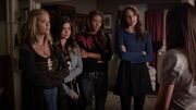 Pretty Little Liars S05E12 033