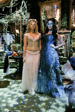 Masquerade Ball Pretty Little Liars Wiki Fandom