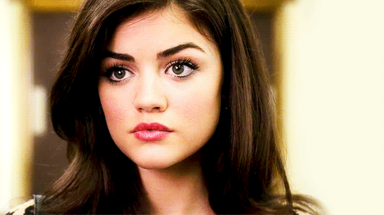 Shes so adorable pretty little liars fandom GIF - Pesquisar em GIFER