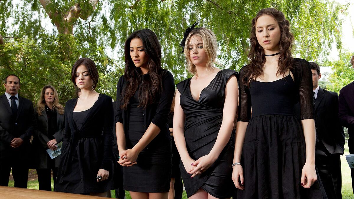 Pretty Little Liars' Recap: Burn Baby Burn, Creepy Inferno