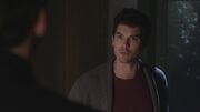 Pretty Little Liars S05E24 243