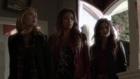 Pretty Little Liars S05E12 328