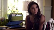 Emily S04E07 022