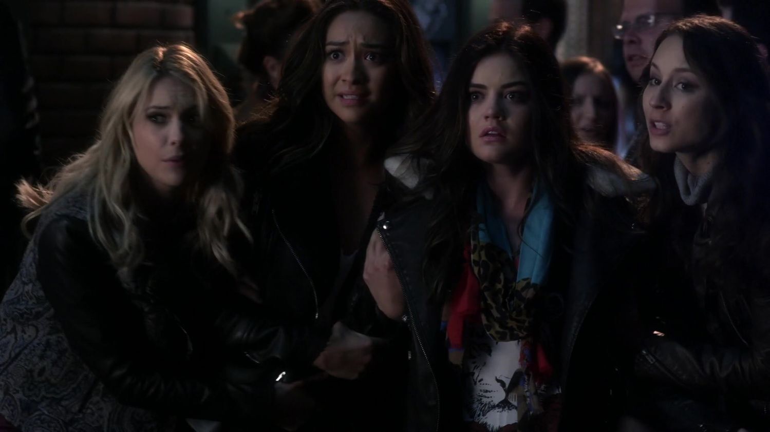 Pretty Little Liars Season 5 Ep 25 Welcome to the Dollhouse, Watch