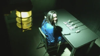 the dollhouse pretty little liars