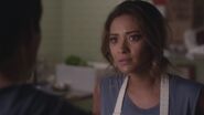 Emily S05E15 027