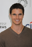 RobbieAmell89