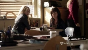 Pll s2e03 16.jpg (22 KB)