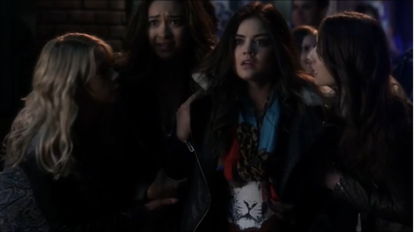 pretty little liars season 3 aria