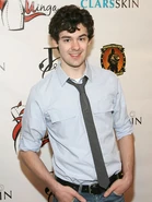 Sev-Brendan-Robinson--mdn.jpg (30 KB)