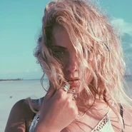 Ashley Benzo-(05).jpg (104 KB)