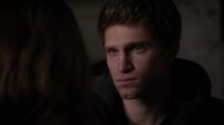 Pretty.Little.Liars.S05E08.720p.HDTV 2412