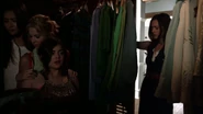 PLL304-0636.jpg (75 KB) Too close.....; Melissa's Closet
