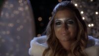 Pretty Little Liars S05E13 How the A Stole Christmas 14