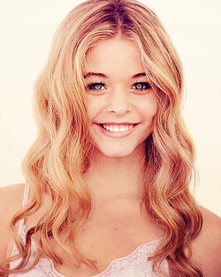 Sasha Pieterse Straight Light Brown All-Over Highlights, Angled Hairstyle