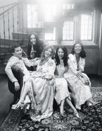 POP-Sugar PLL-TP Cast2