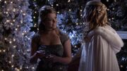 Pretty Little Liars S05E13 How the A Stole Christmas 29