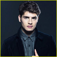 Gregg-sulkin-glamaholic-spread