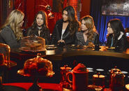 Pretty-little-liars-finale-10