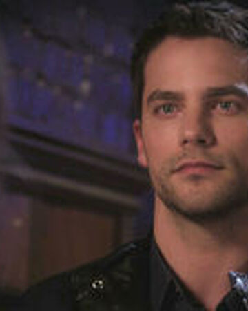 Noel Kahn Pretty Little Liars Wiki Fandom