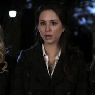 Pretty little liars s01e01 kissthemgoodbye net 1708