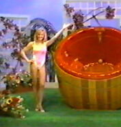 Chantel3175.jpg (49 KB)