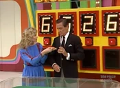 Dian Giving Barker Food.png (1.1 MB)