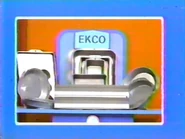 They are a set of Ekco bakeware...