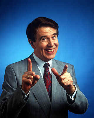 Leslie Crowther | The Price Is Right Wiki | Fandom