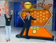 Spelling Bee (2010 - 2020), with the white logo removed. Here, a contestant has just won VND30,000,000!