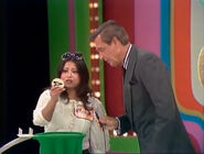 Mayumi's fourth draw is a 4. She thinks it's the third number but is incorrect.