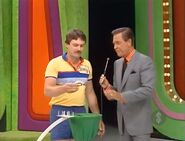 Jerry's fifth draw is a 9. He thinks it's the second number.