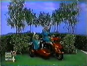 Squeezeplayhondacustomscooter1