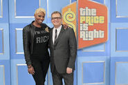 Atlanta Housewife Nene Leakes is VERY RICH and all smiles in a group photo with Drew during "Celebrity Week". They also competed during Season 18 of Dancing With the Stars